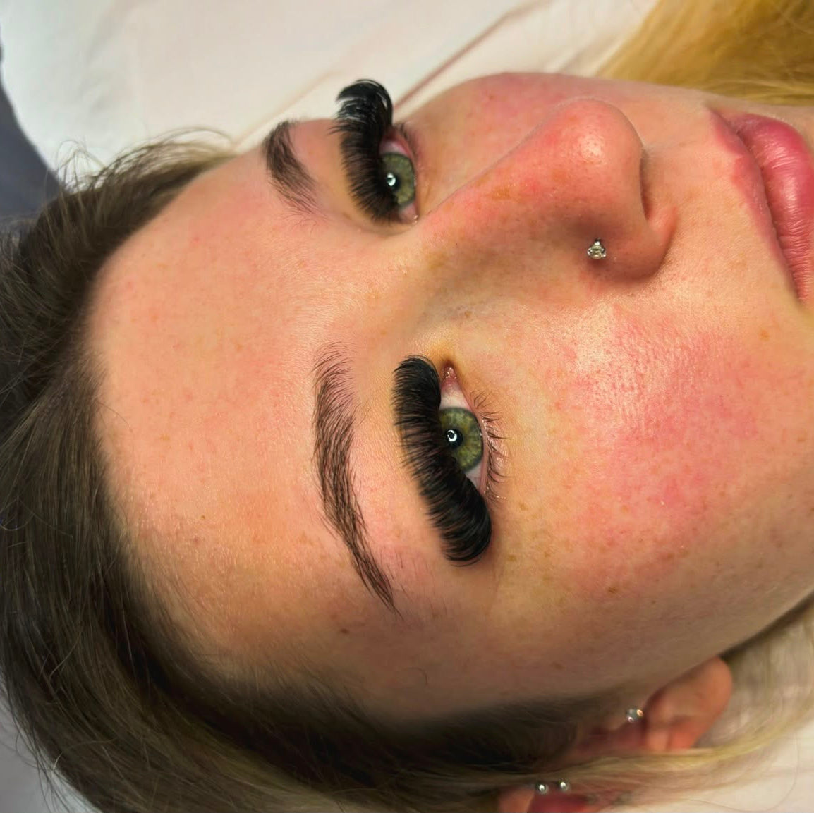 Mega Volume Lash Tray 0.03