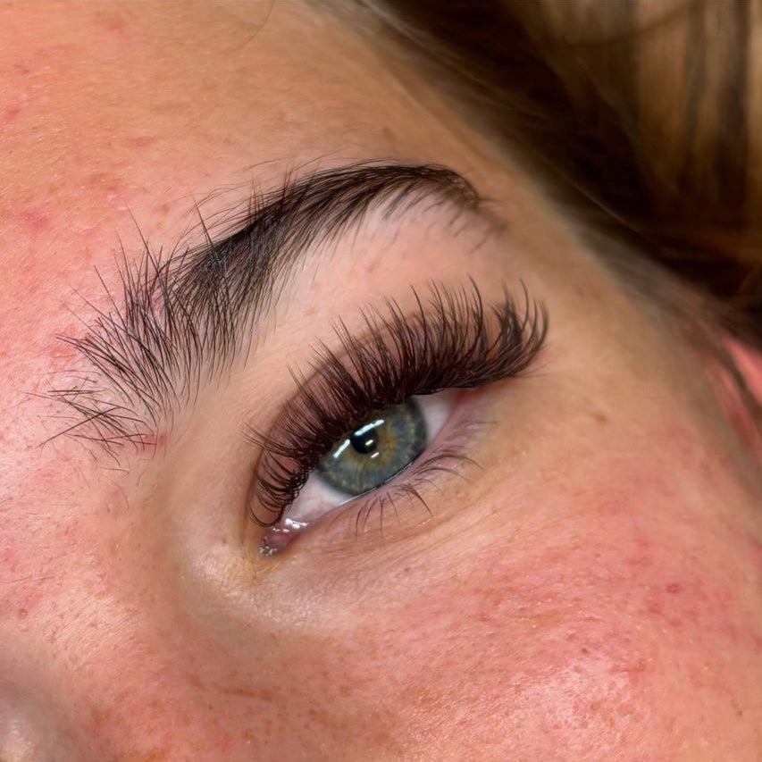 Dark Brown Lash Tray 0.05