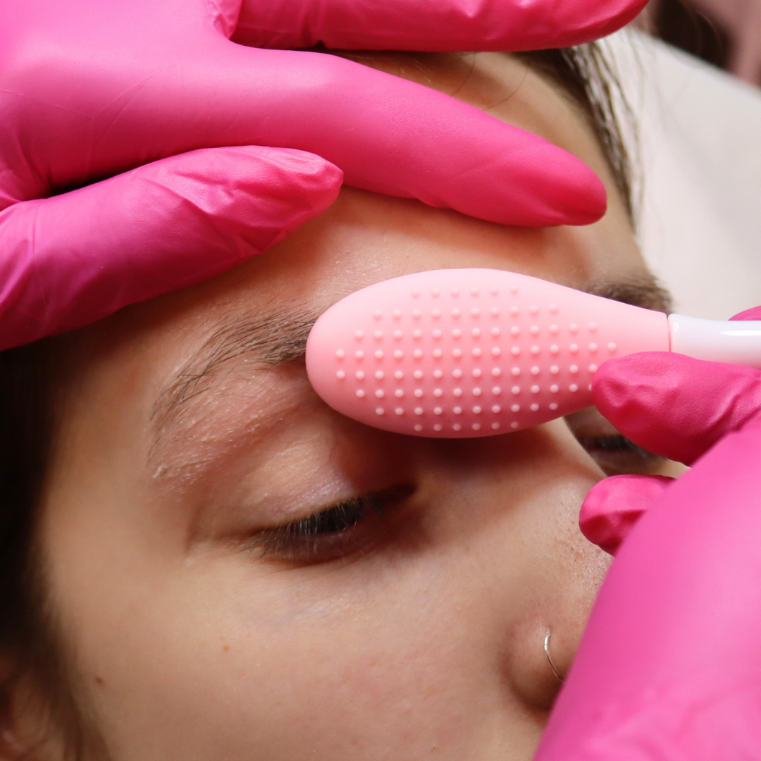 Eyebrow Scrub Brush