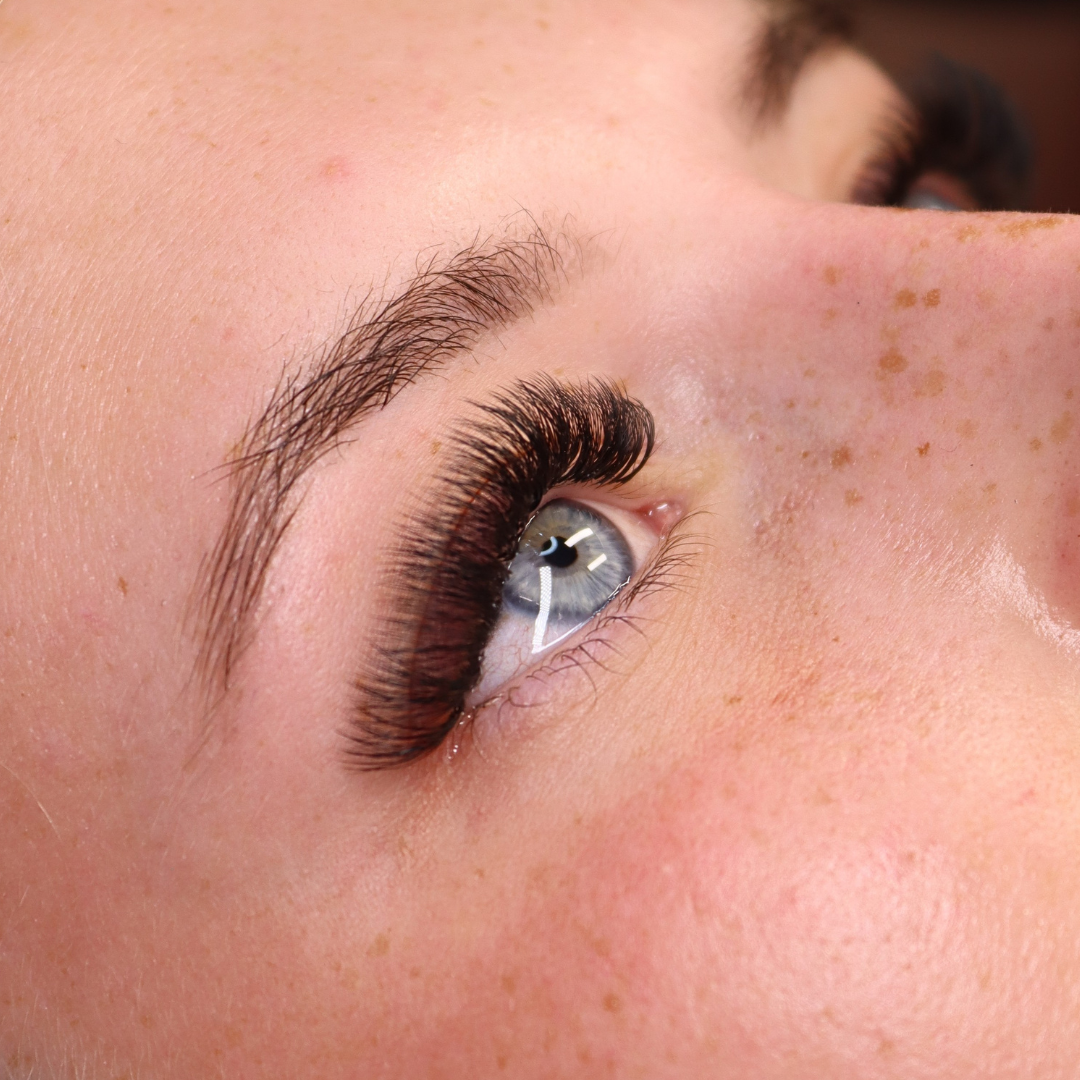 Narrow Pro-Made Lashes