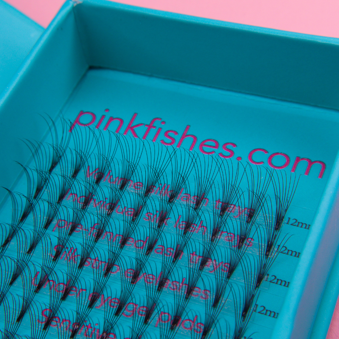 Pre-Fanned Short Stem Lash Tray 8D (Clearance)