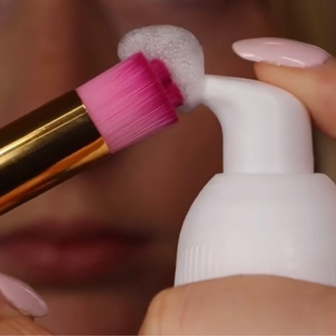 Pink Lash Brush