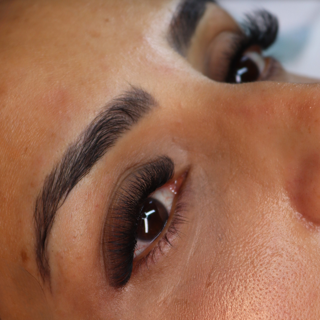 Pinkfishes NEW Pro-made lashes on 